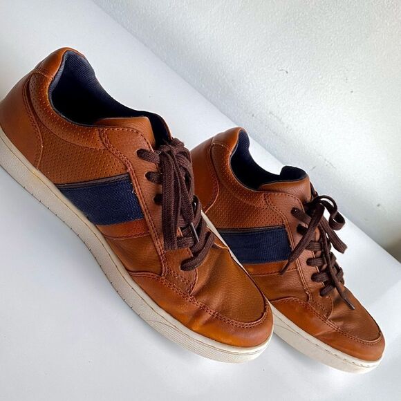 AldoāLaceĀ UpāMensāSneakers - Picture 3 of 5